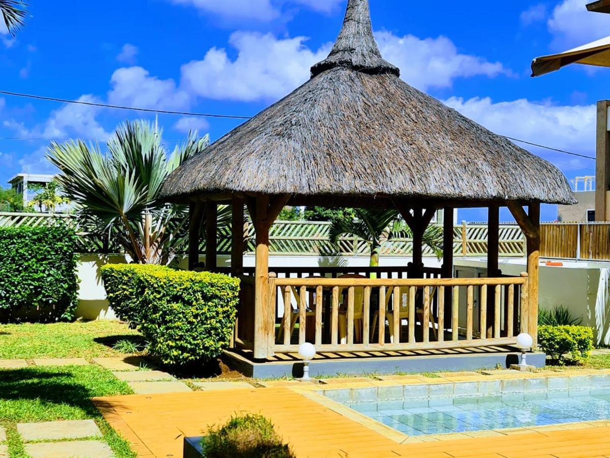 Flic En Flac Sea View Luxury 3 Bedroom Apartment Exterior photo