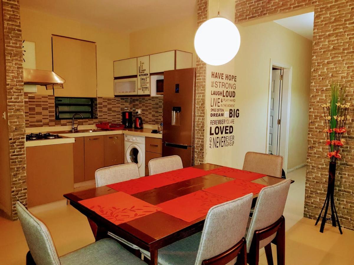 Flic En Flac Sea View Luxury 3 Bedroom Apartment Exterior photo